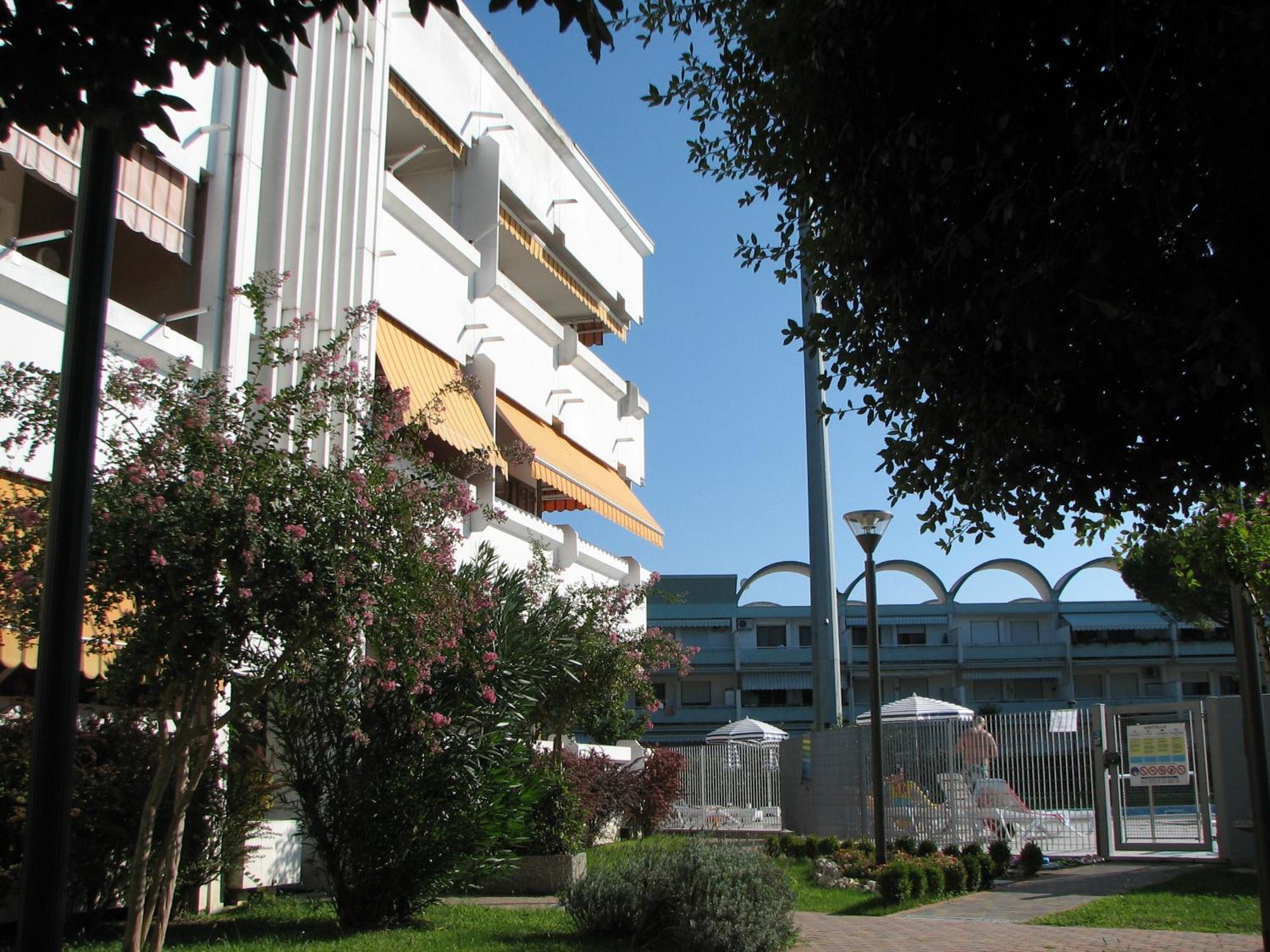 Gavitello Apartment Bibione Exterior photo